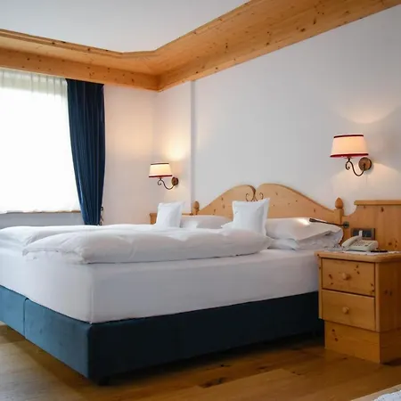 Tyrol 4*